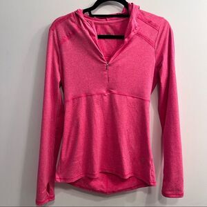 Marika The Balance Outdoor Collection Hot Pink 3/4 Zip Pullover Shirt